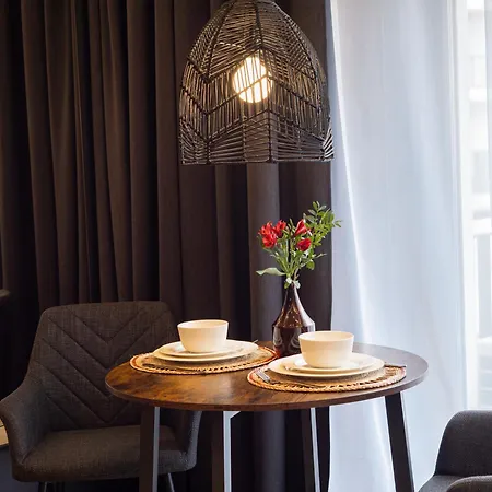 Loft House شقة فروتسواف